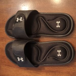 Under Armour Women's Ignite Ix Spectrum Slide Sandal